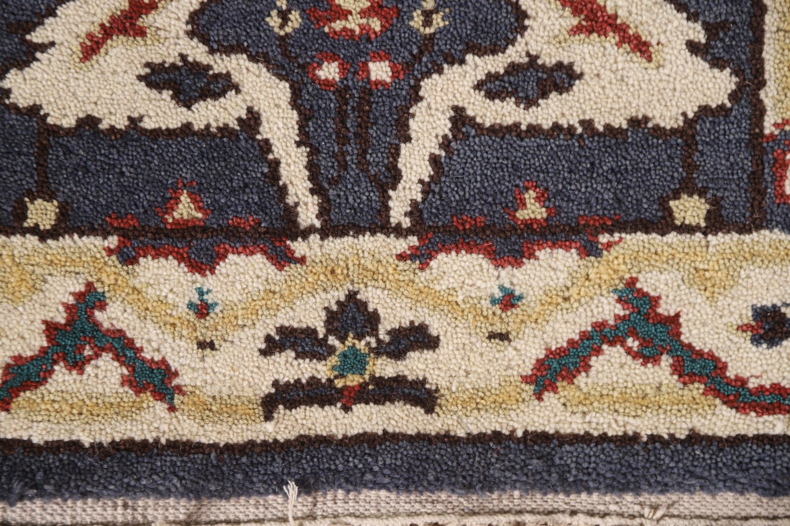 Hand-Knotted Oriental Wool Carpet All-Over Indian Oushak Handmade Rug 2×3 Ft