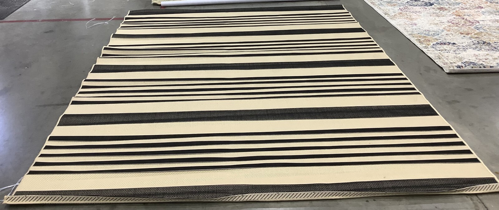 BLACK / BONE 9′-0″ x 12′-0″ Flaw in Rug, Reduced Price 1172677690 CY6062-216-9