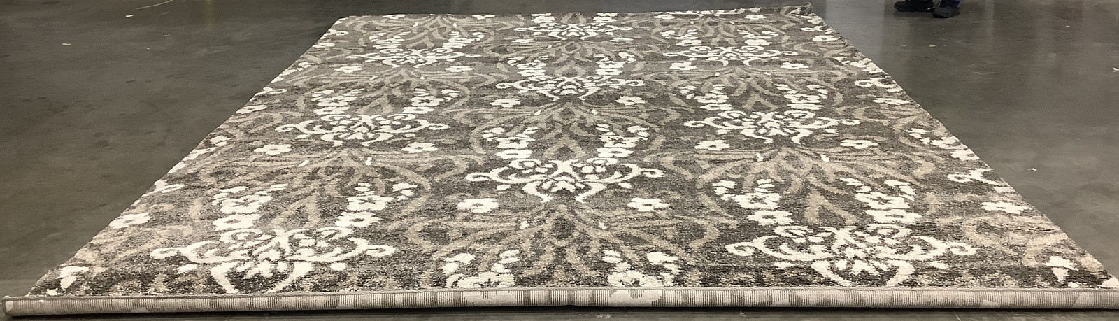 SMOKE BEIGE 11′-0″ x 15′-0″ Cut on Rug, Reduced Price 1172683800 SG457-7913-1115
