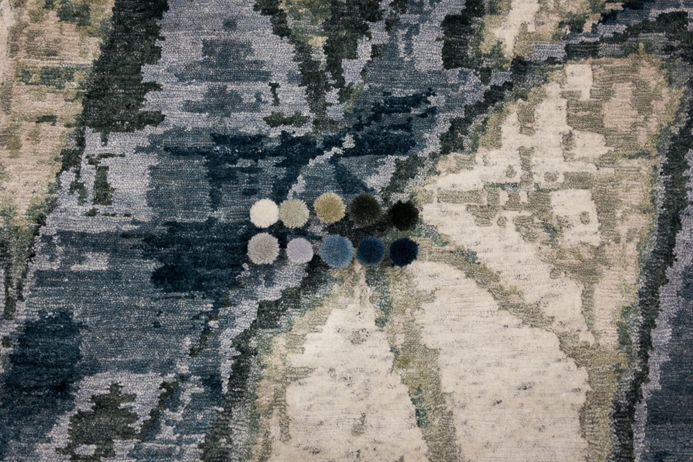 Ivory and Green Abstract Wool & Silk Runner Rug 2’4″ x 11’1″ – Rug #83410