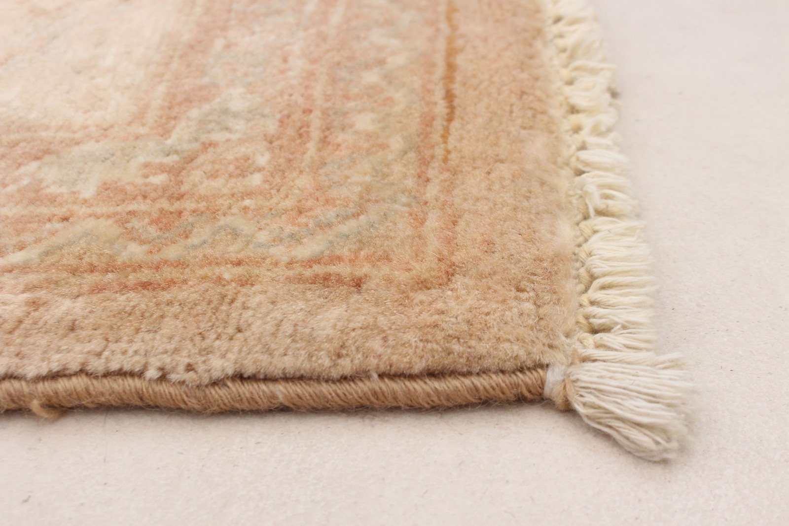 5’5″ x 8’0″ Hand Knotted Oriental Carpet Traditional Wool Area Rug