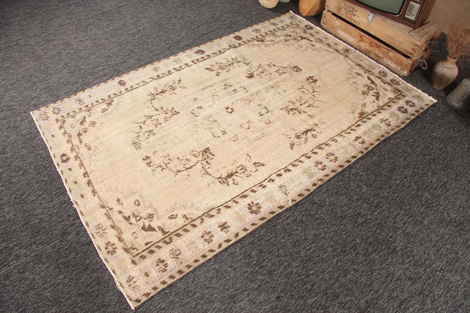 5,6×8,5 ft Large Vintage Rug, Turkish Rug, Brown Gray Moroccan Wool Rug