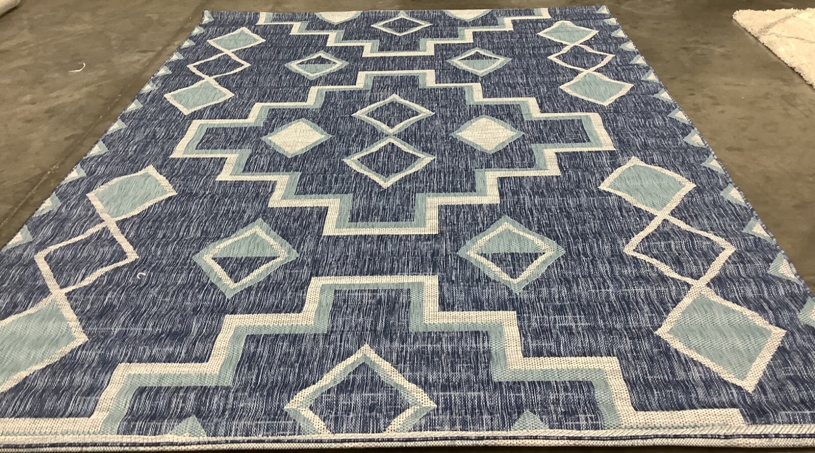 NAVY / AQUA 8′-0″ x 11′-0″ Flaw in Rug, Reduced Price 1172679350 CY8533-39421-8