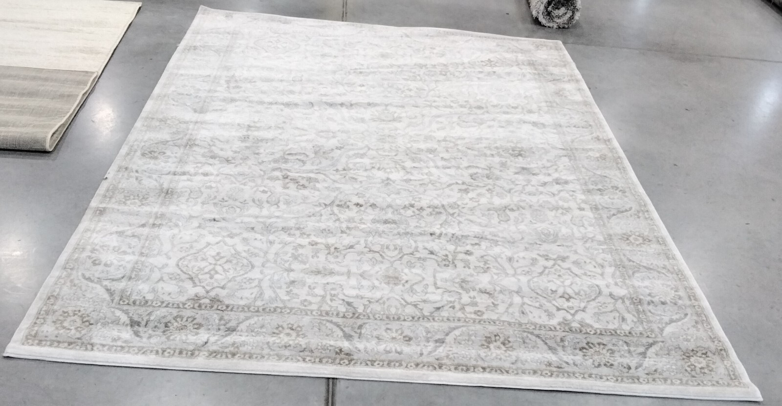 CREAM / BEIGE 6′-7″ X 9′ Back Stain Rug, Reduced Price 1172745777 ISA912A-7