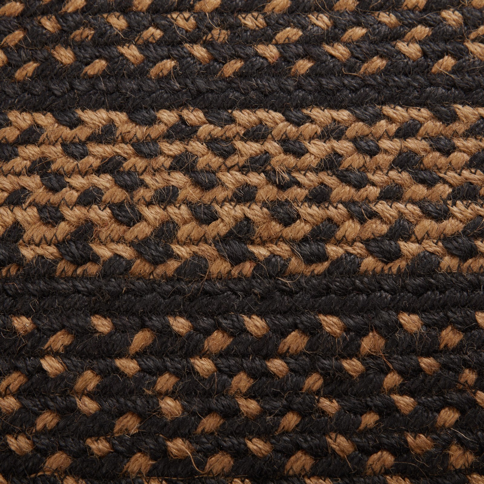 Black & Tan Rectangle Braided Area Rug Country Farmhouse-Style w/ Non-Slip Pad