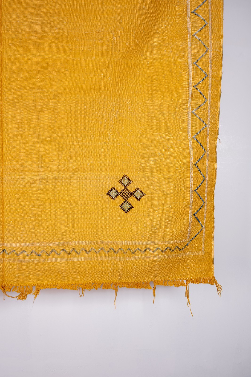 Moroccan Sabra Rug 4.6×4.9 ft Mustard Yellow Cactus Silk Handmade Berber Vintage