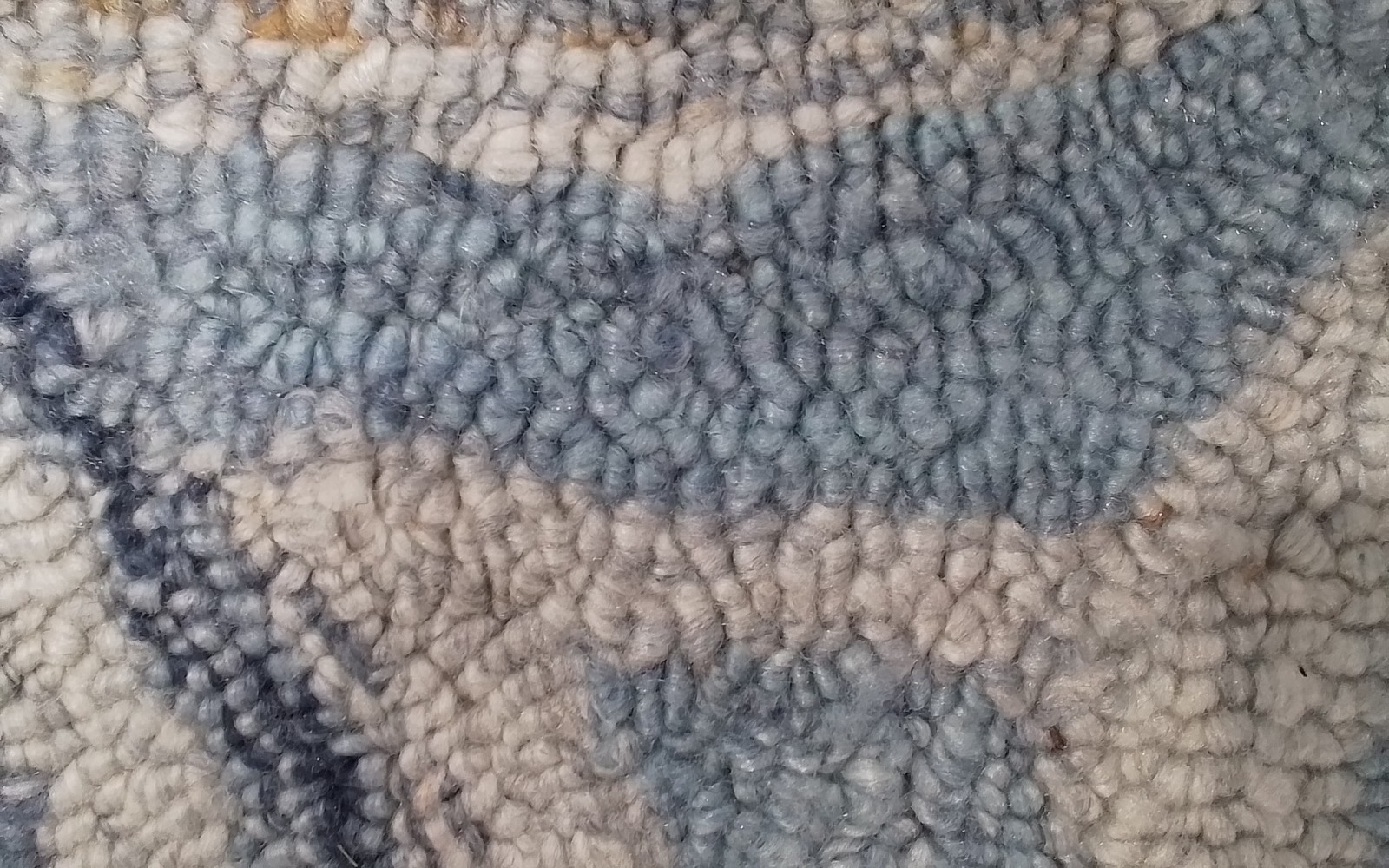 BLUE / GREY 6′-0″ x 6′-0″ Back Stain Rug, Reduced Price 3172810118 MRQ116M-6SQ