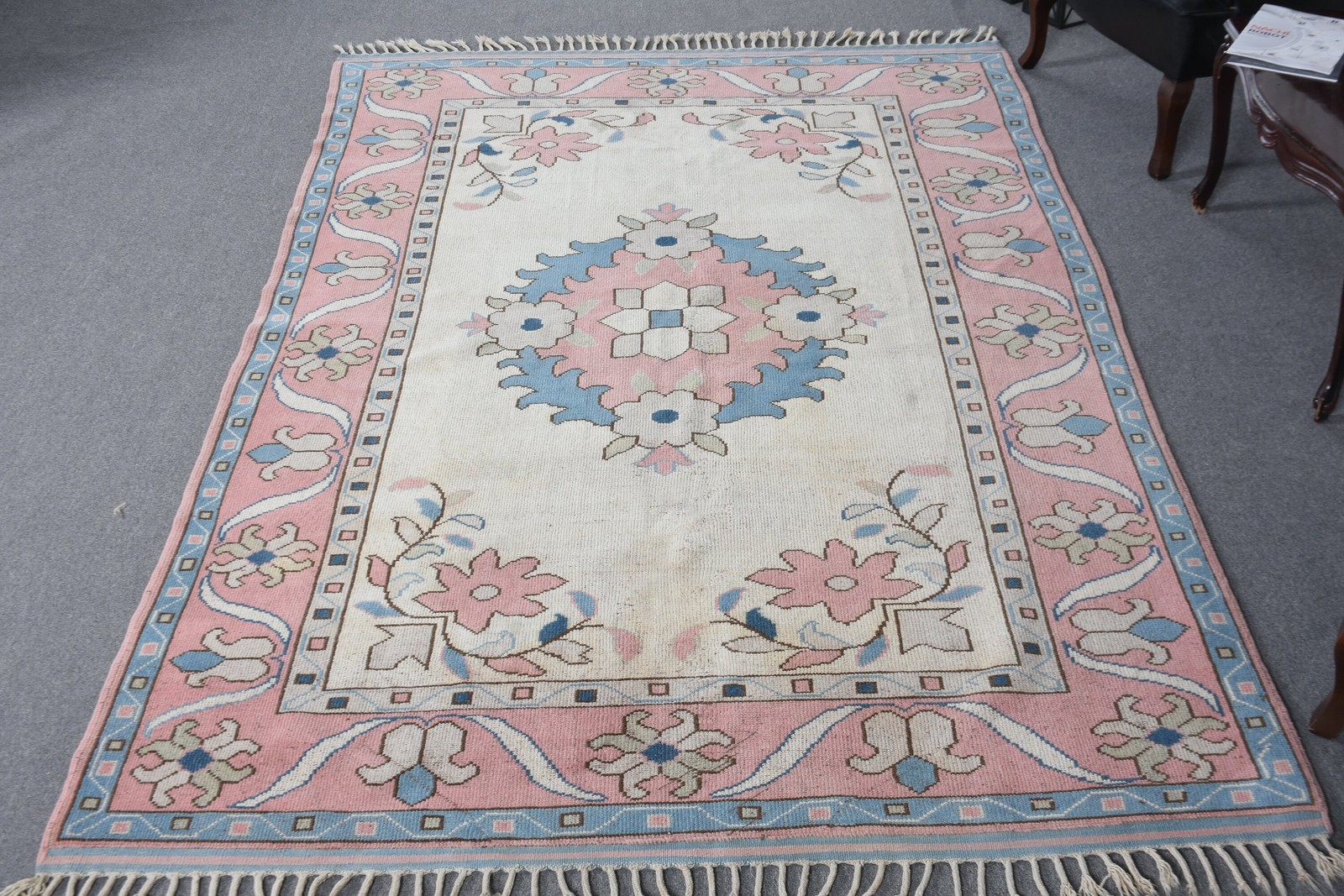 Vintage Turkish Large Rug 5,9×9,3 ft, Pink Wool Rug