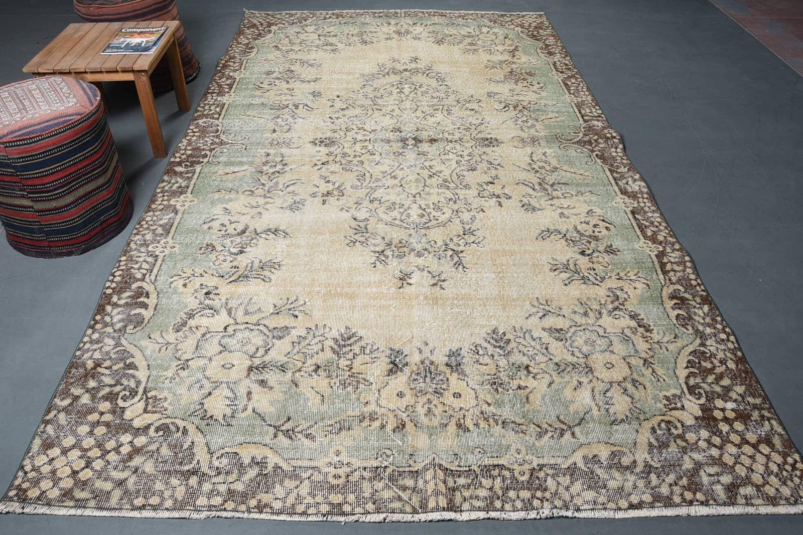 Vintage Turkish Rug, 6,2×10,4 ft Large Rug, Beige Floral Rug