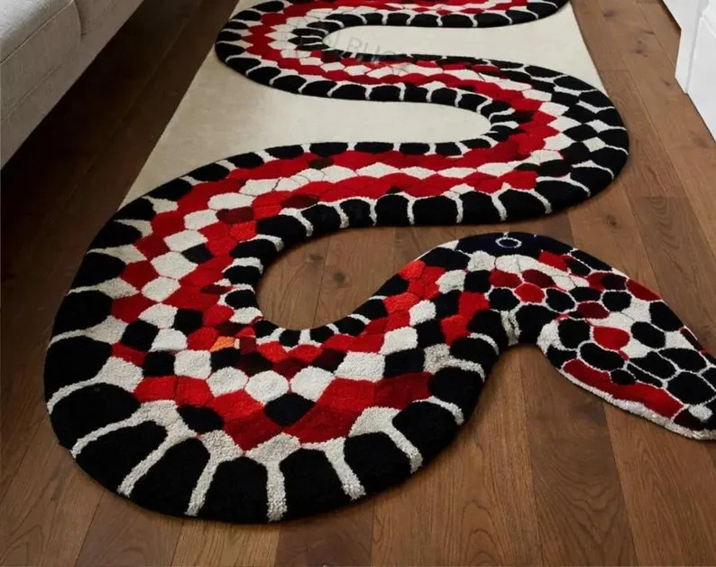 Hand-Tufted Wool Snake Rug | Irregular Hallway Runner 2X10