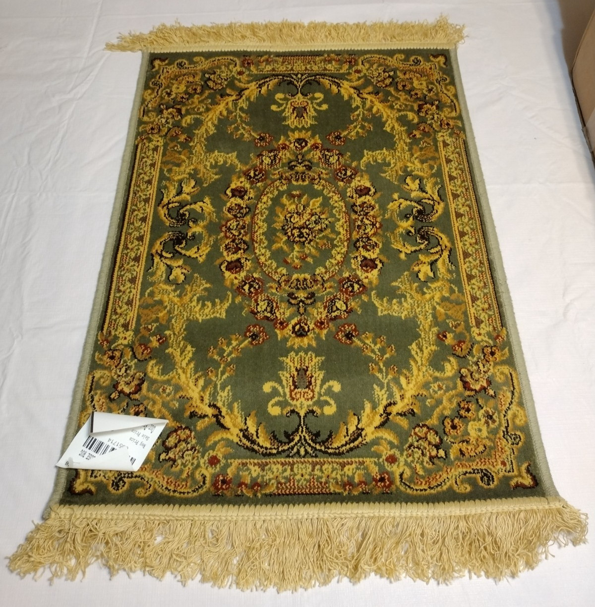 Madras Small Area Belgium 100% Viscose Silk Look 21″x34″ Rug