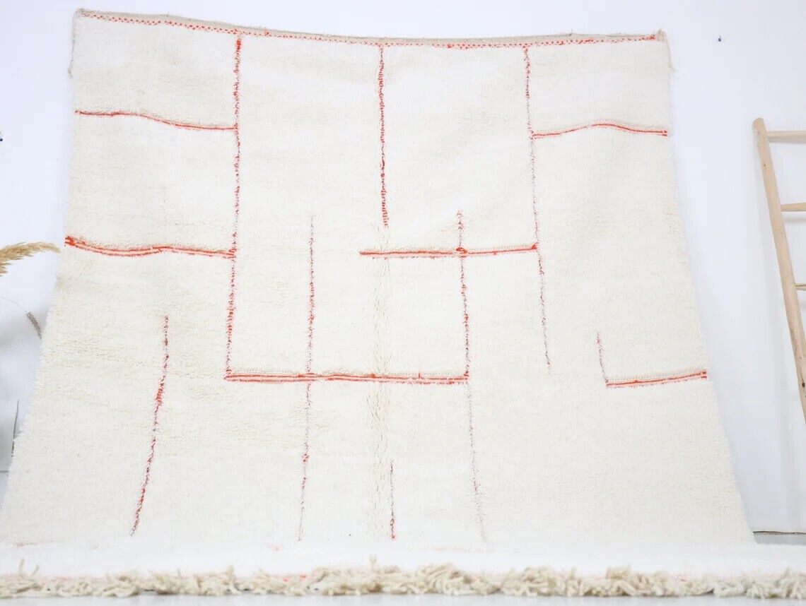 its Trending Hand med Moroccan rug Hand knotted, Beni Ourain rug, 100% soft wool