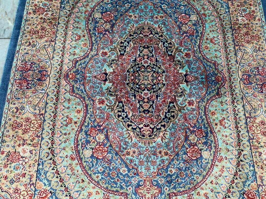 2×3 ft High Quality Luxury Silk Rug Pictorial Rug Wall Hanging Oriental Rug 1