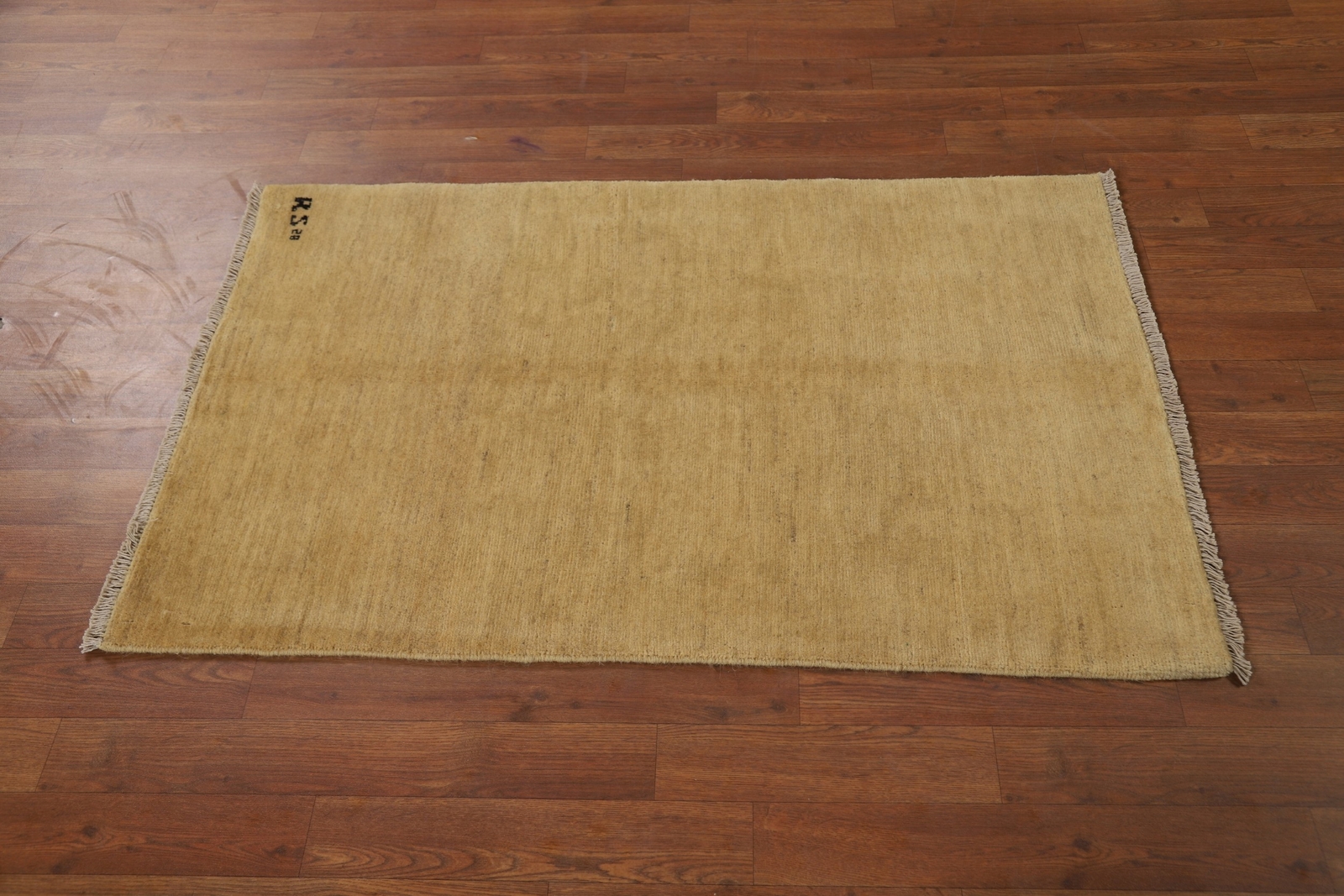 Luxurious Gabbeh Solid Design Wool Modern Accent Rug – Brand New 3×4 ft