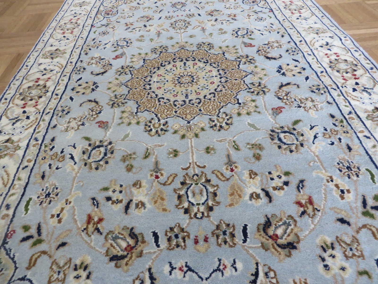 3 x 5’4 Hand Knotted Light Blue Fine Nain With Silk Oriental Rug G16120