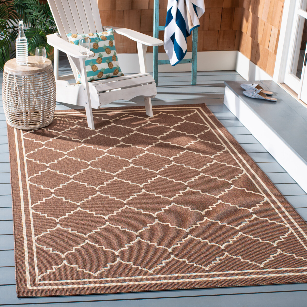 SAFAVIEH Outdoor CY6889-204 Courtyard Chocolate / Cream Rug