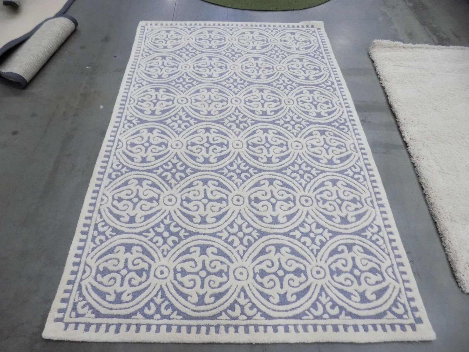 SILVER / IVORY 5′ X 8′ Stained Rug Reduced Price 1172581848 CAM123D-5