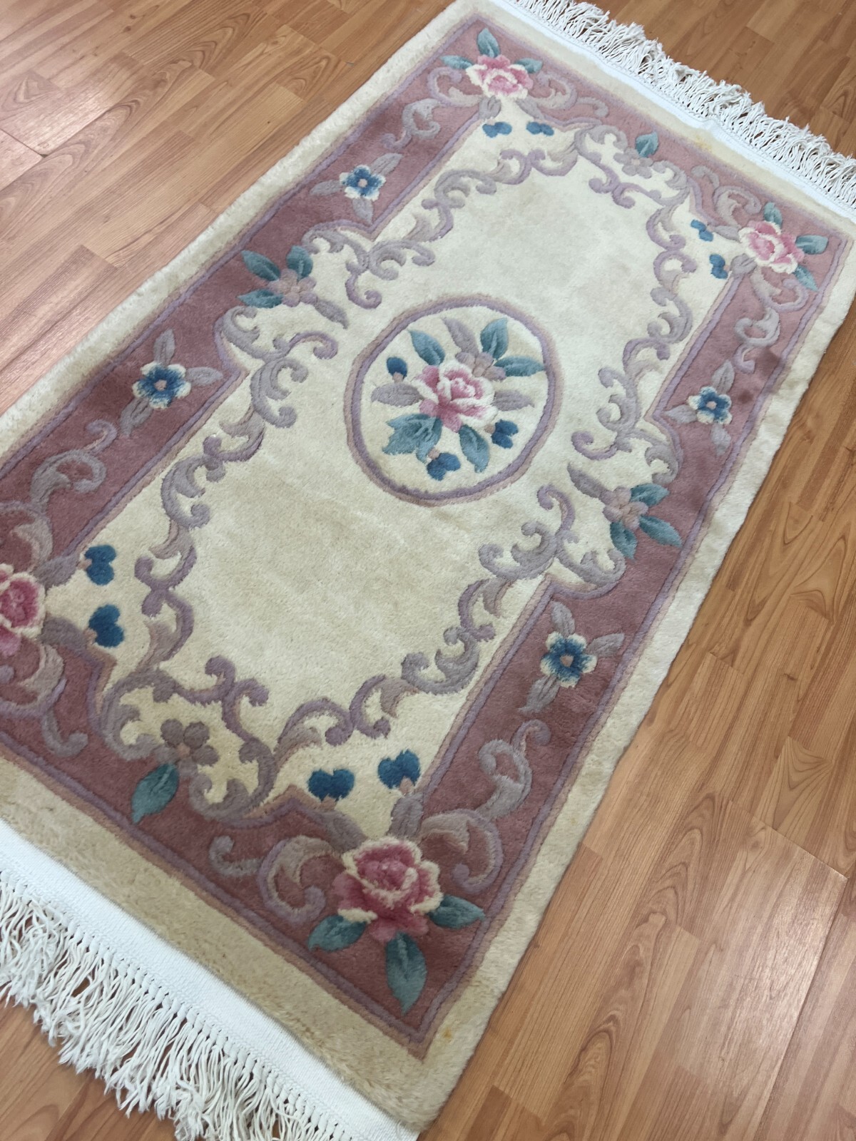 2’7″ x 4’7″ Chinese Aubusson Oriental Rug – Full Pile – Hand Made – 100% Wool