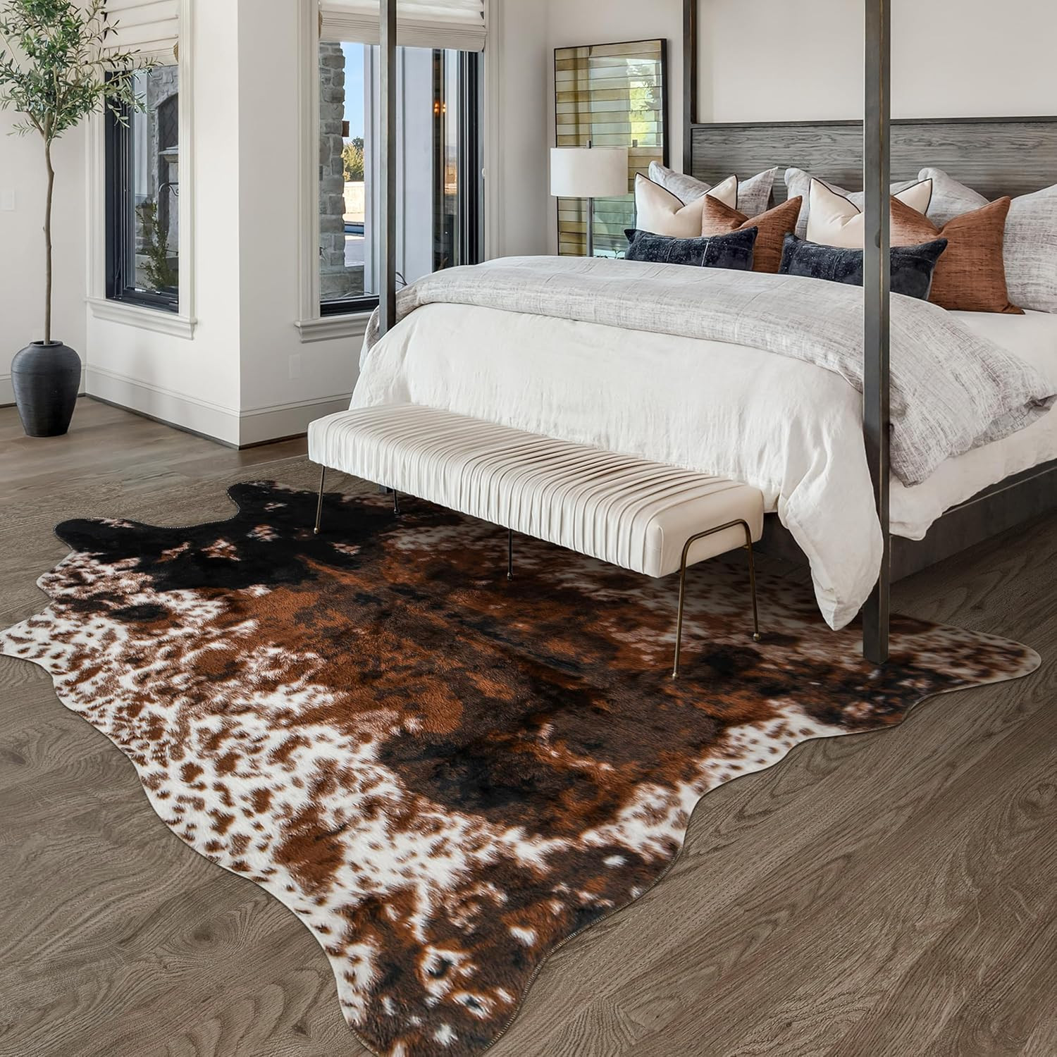 Cow Print Faux Cowhide Rug, Fluffy Fur 5.2X7 Feet Washable Cow Rugs for Living R