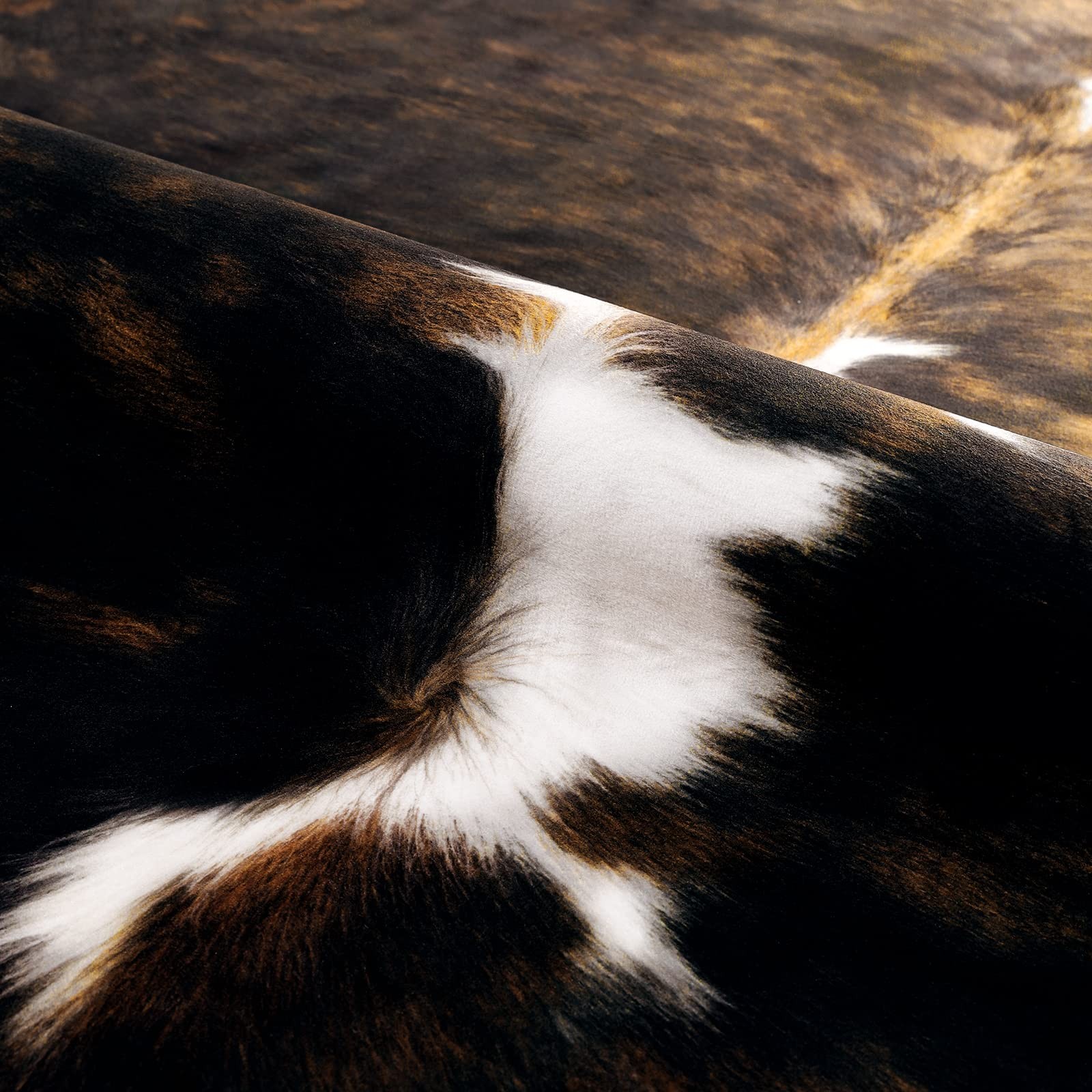 HOMORE Cowhide Rug, 3.6 x2.3ft Area Rug Small Cow Print Rug for Bedroom Faux Cow