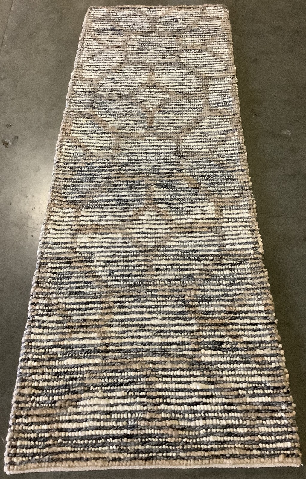 BEIGE / IVORY 2′-3″ x 7′-0″ Flaw in Rug, Reduced Price 1172674568 NF218A-27