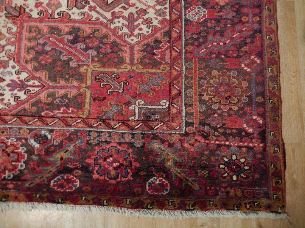 10′ x 13′ Red Semi-Antique Handmade Perssiaan Herriz Rug 73158
