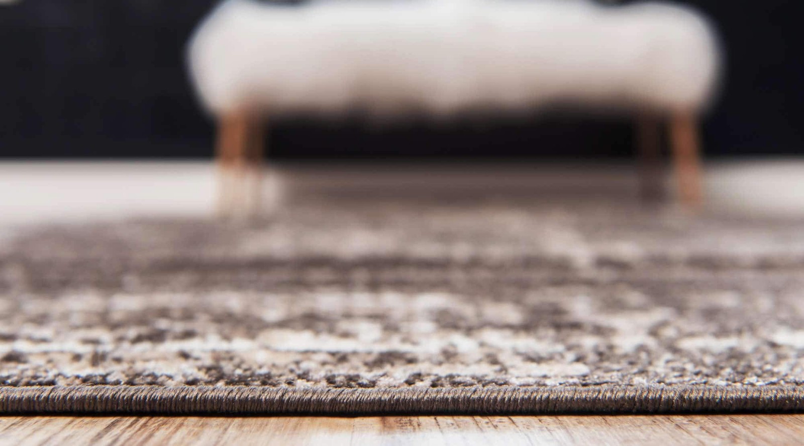 Unique Loom Sofia Collection Area Rug – 2 2 X 3 1 Rectangle Brown/ Ivory