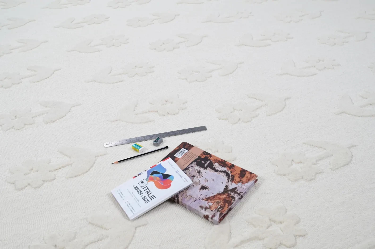 Handmade Hand Tufted Kids Rug, Cream Floral Nursery Rug, Scalloped Edge 8×10