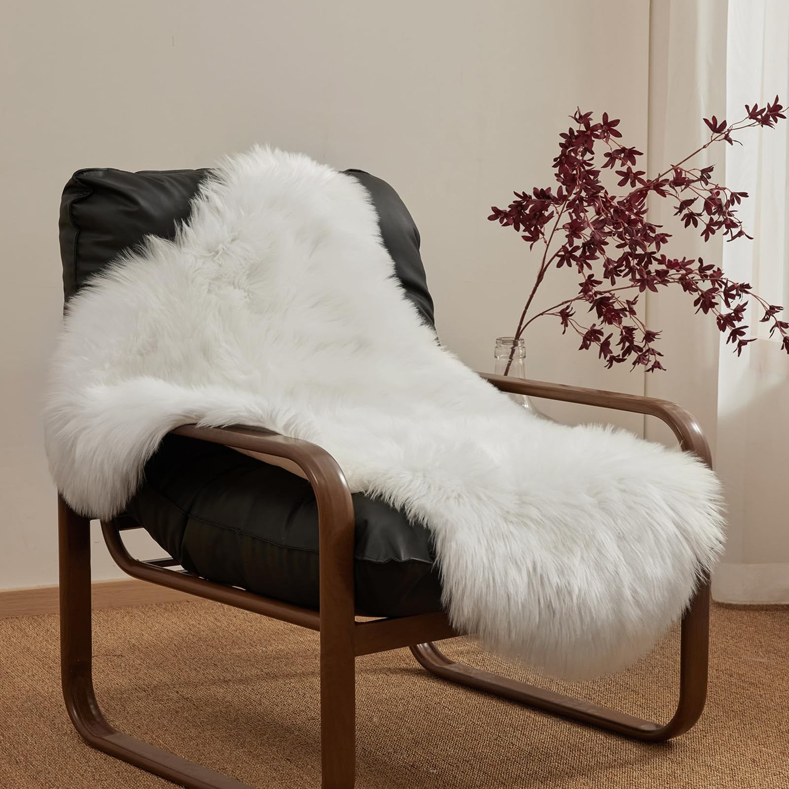 Ashler Faux Fur Rug, Fluffy White Small Sheepskin Rug, Ultra Soft 2×3 Ft Mat,…