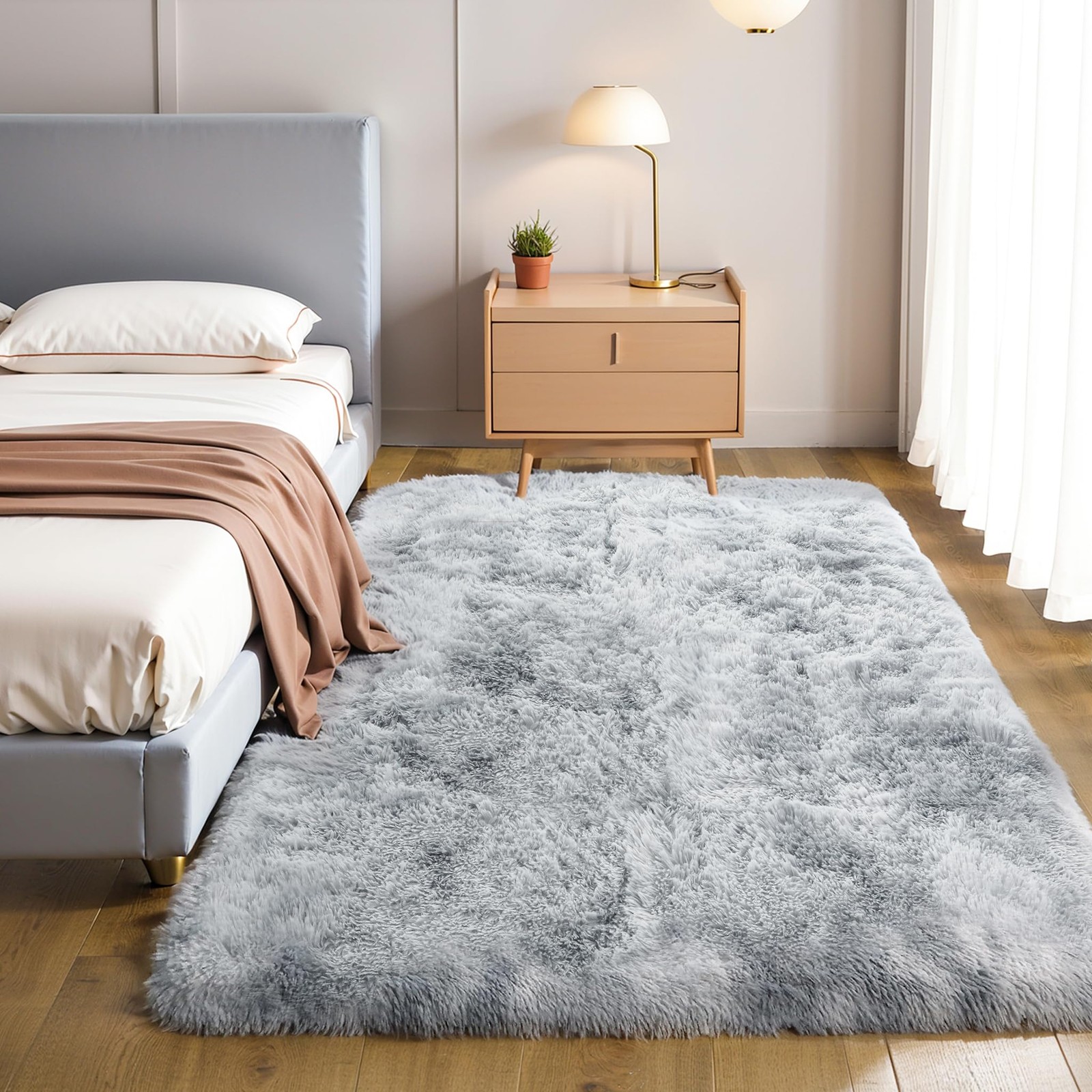 Thick Area Rug Light Grey Fluffy 4×6 for Bedroom, Soft Shag Comfy Washable Ru…