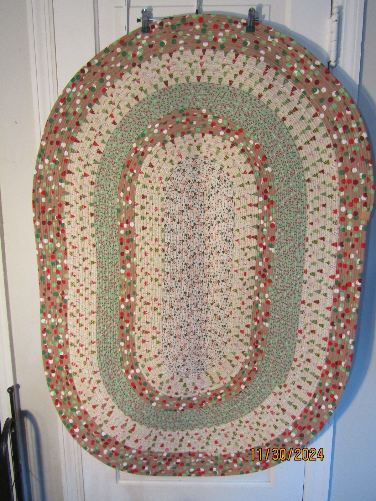 Jelly Roll Rug XMAS Gingerbread Handmade 34″x51″