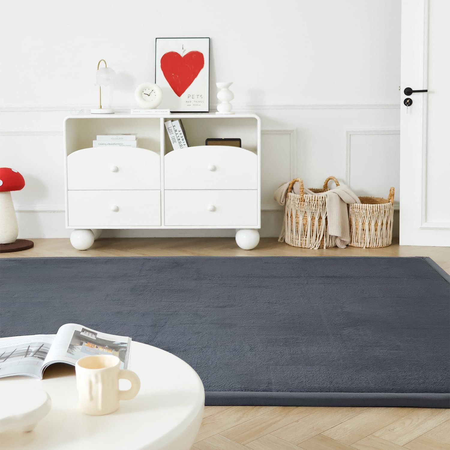 Faux Rabbit Fur Rug – 1.18″ Thick Soft Fluffy Area Rug, Non-Slip Memory Foam Cra