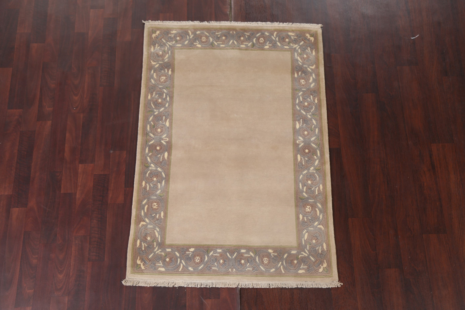 Handmade Solid Nepalese Area Rug 4×5 Ft Beige Wool Carpet Oriental Bordered Rug