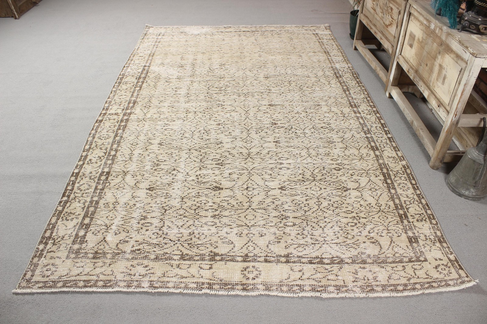 Vintage Turkish Rug, Large 5,5×9,1 ft Rug, Brown Camouflage Wool Rug