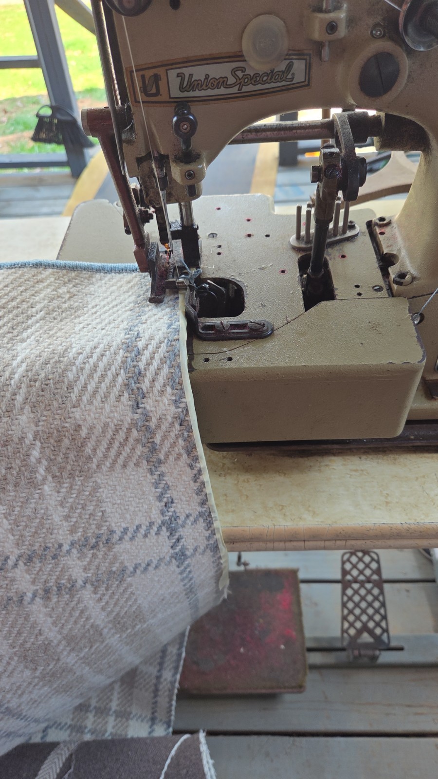 Plaid Beige Brown Blue White Runner
