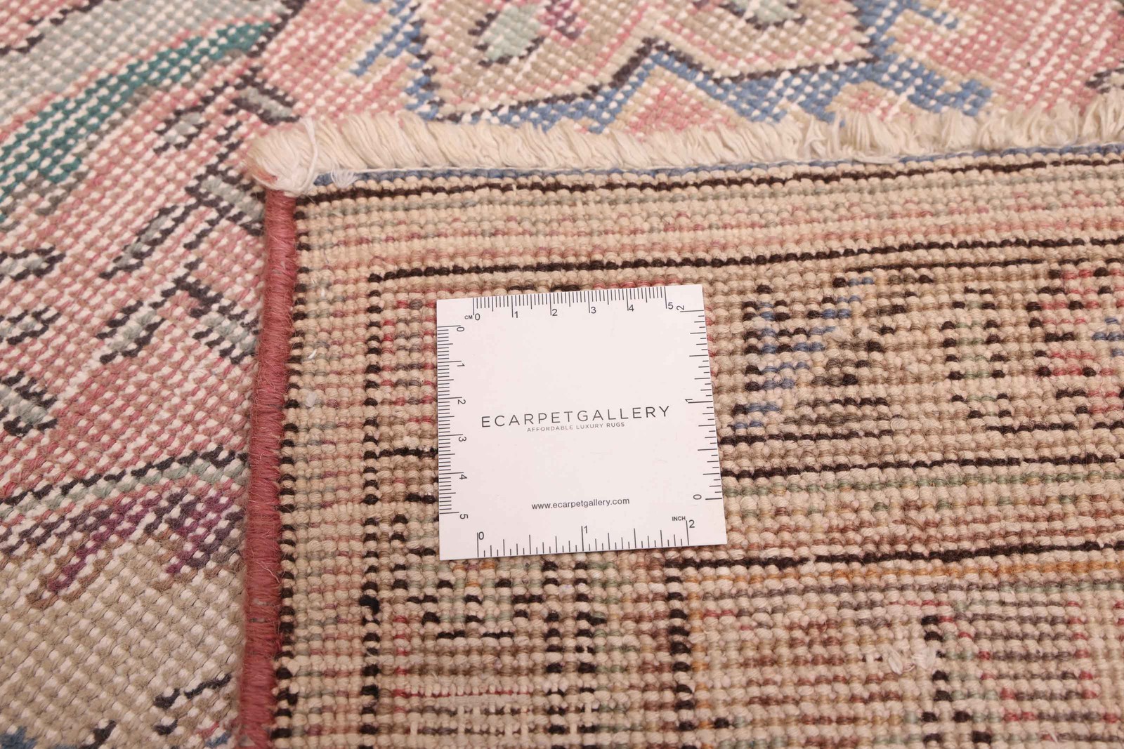 Vintage 7’10” x 10’11” Traditional Hand Knotted Vegetable Dye Wool Area Rug