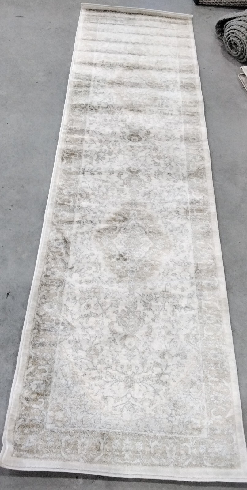 CREAM / BEIGE 2′-2″ X 8′ Back Stain Rug, Reduced Price 1172753893 ISA919B-28