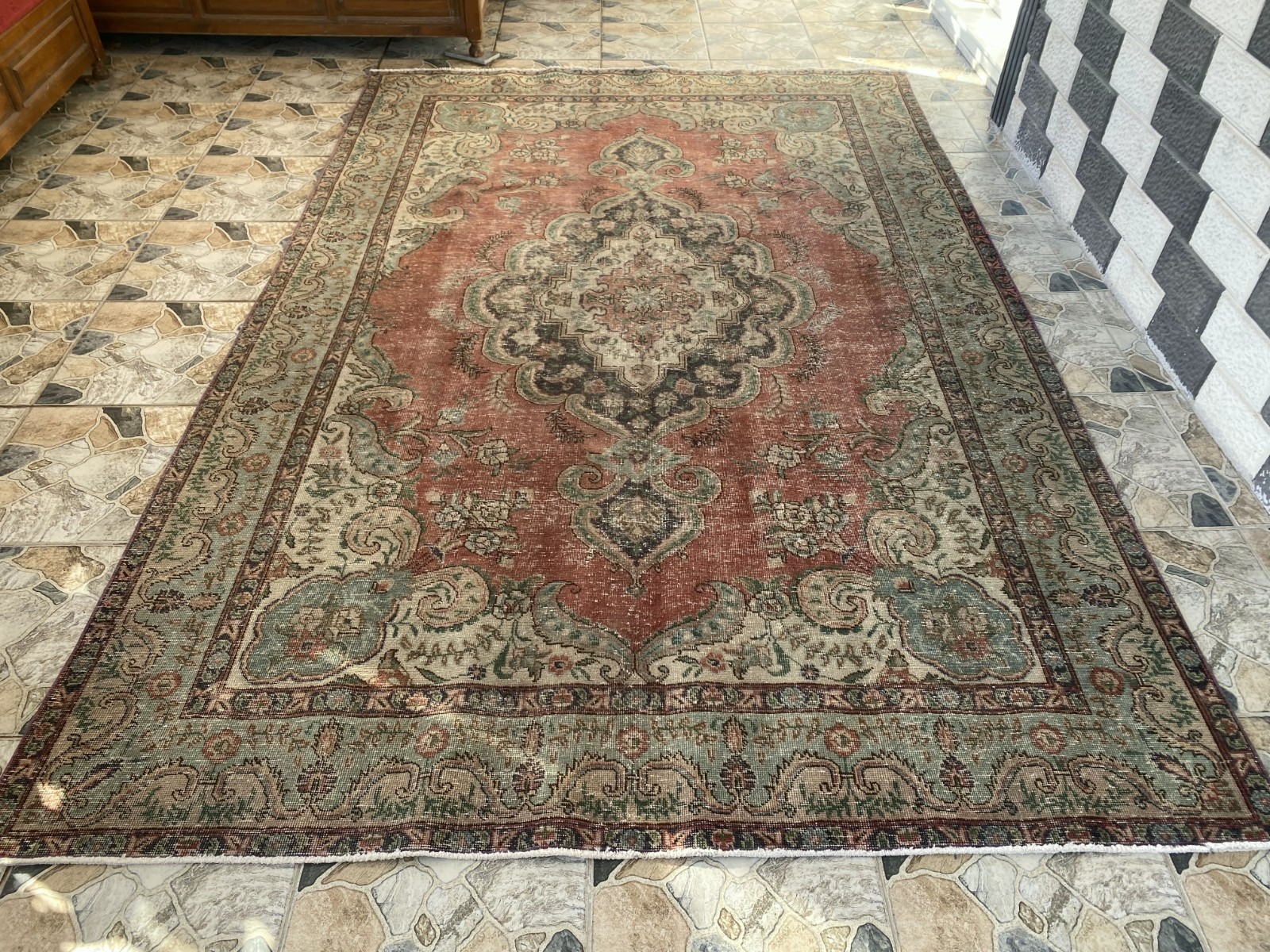 1980s Turkish Large Vintage Handmade Floral Oushak Anatolian Tribal Rug 7×10.7ft