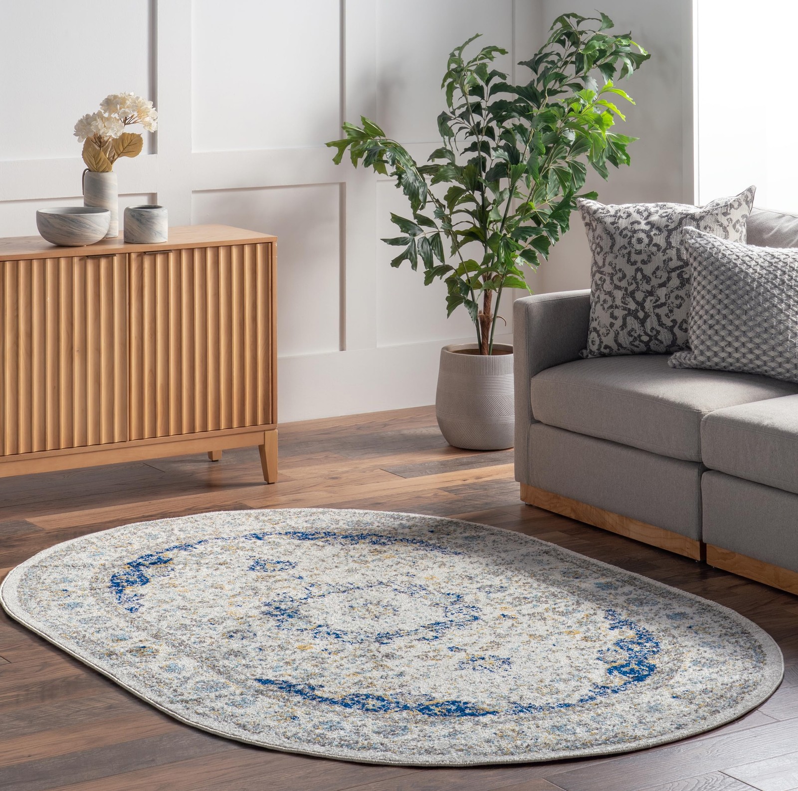 Nuloom Verona Blue/Off-White, 5′ x 8′ Oval, x (Oval), Blue