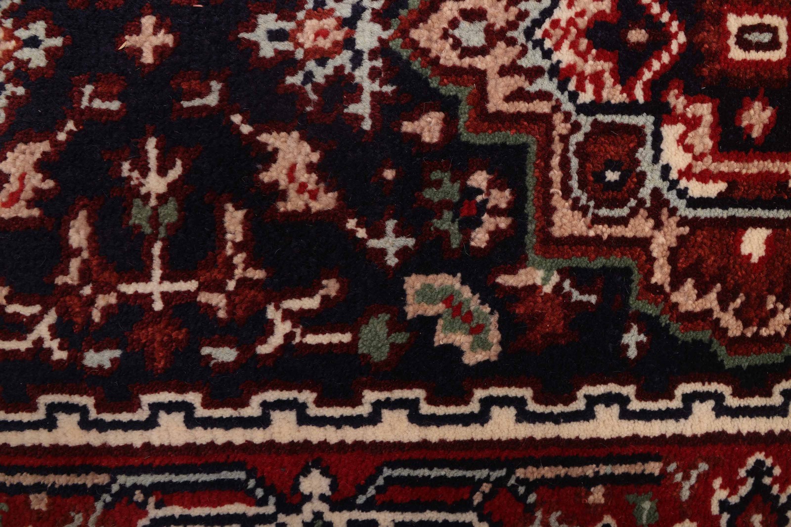 Vintage Hand-knotted Runner Rug 2’6″ x 11’9″ Traditional Oriental Wool Carpet