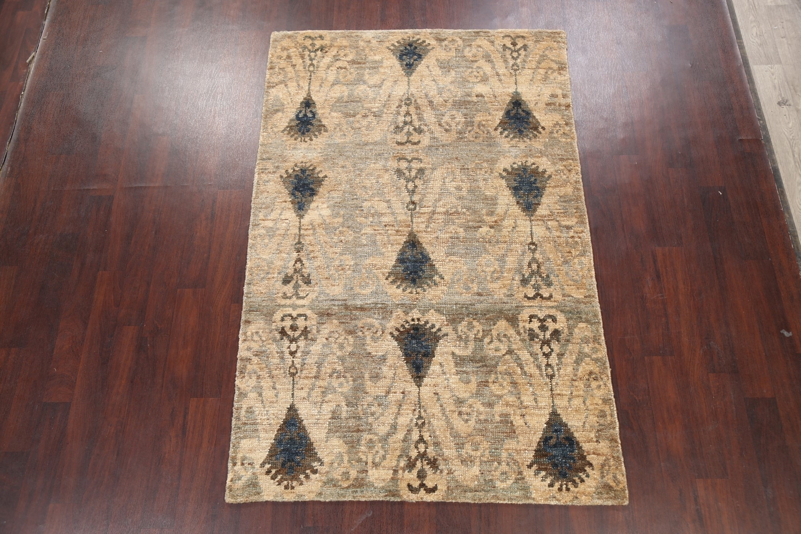 Luxury Hand-Knotted Modern Accent Rugs 5×8 ft