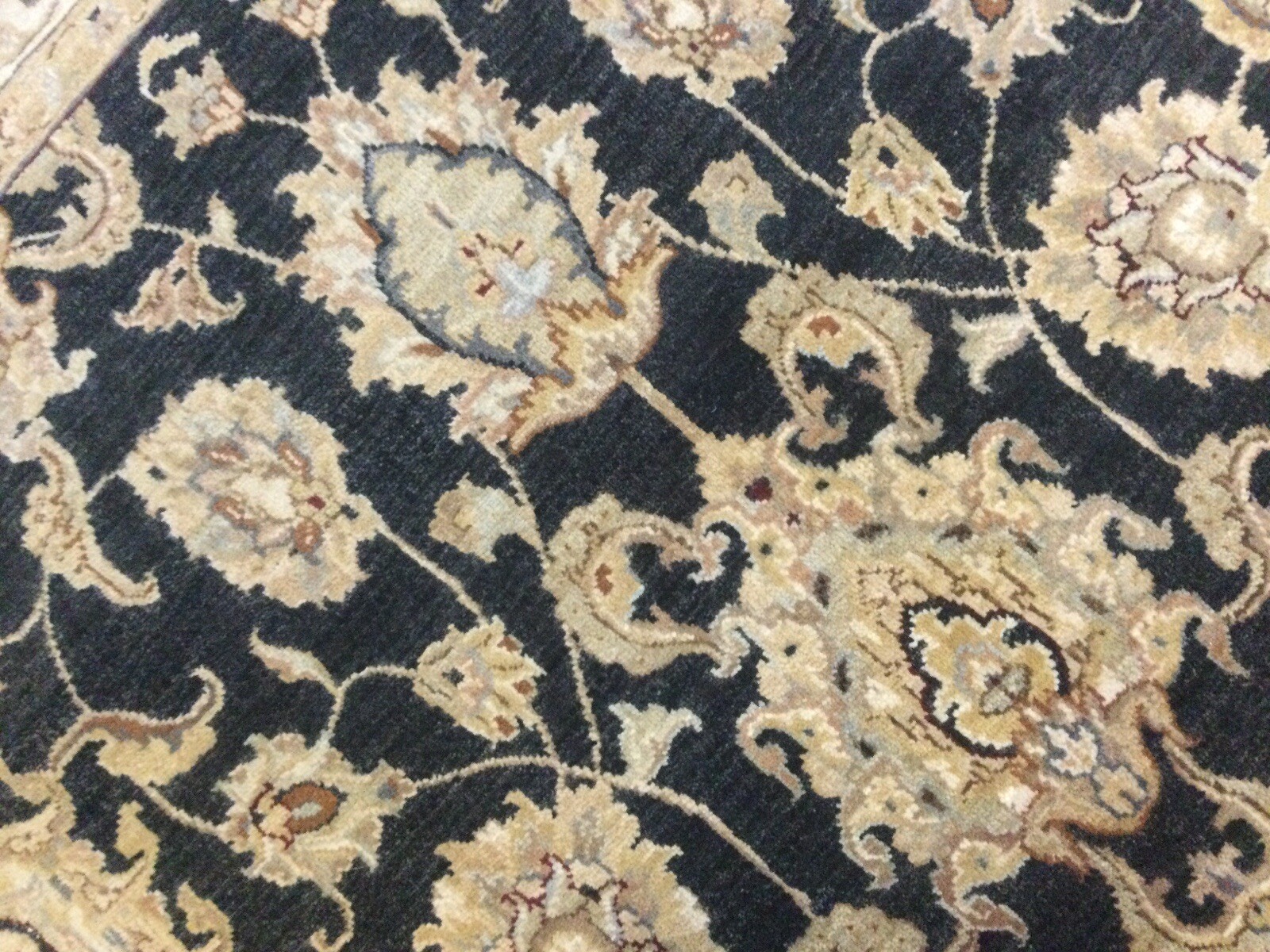 5’.1” X 7’.3” Black Beige Floral All-Over Oriental Area Rug Hand Knotted Wool