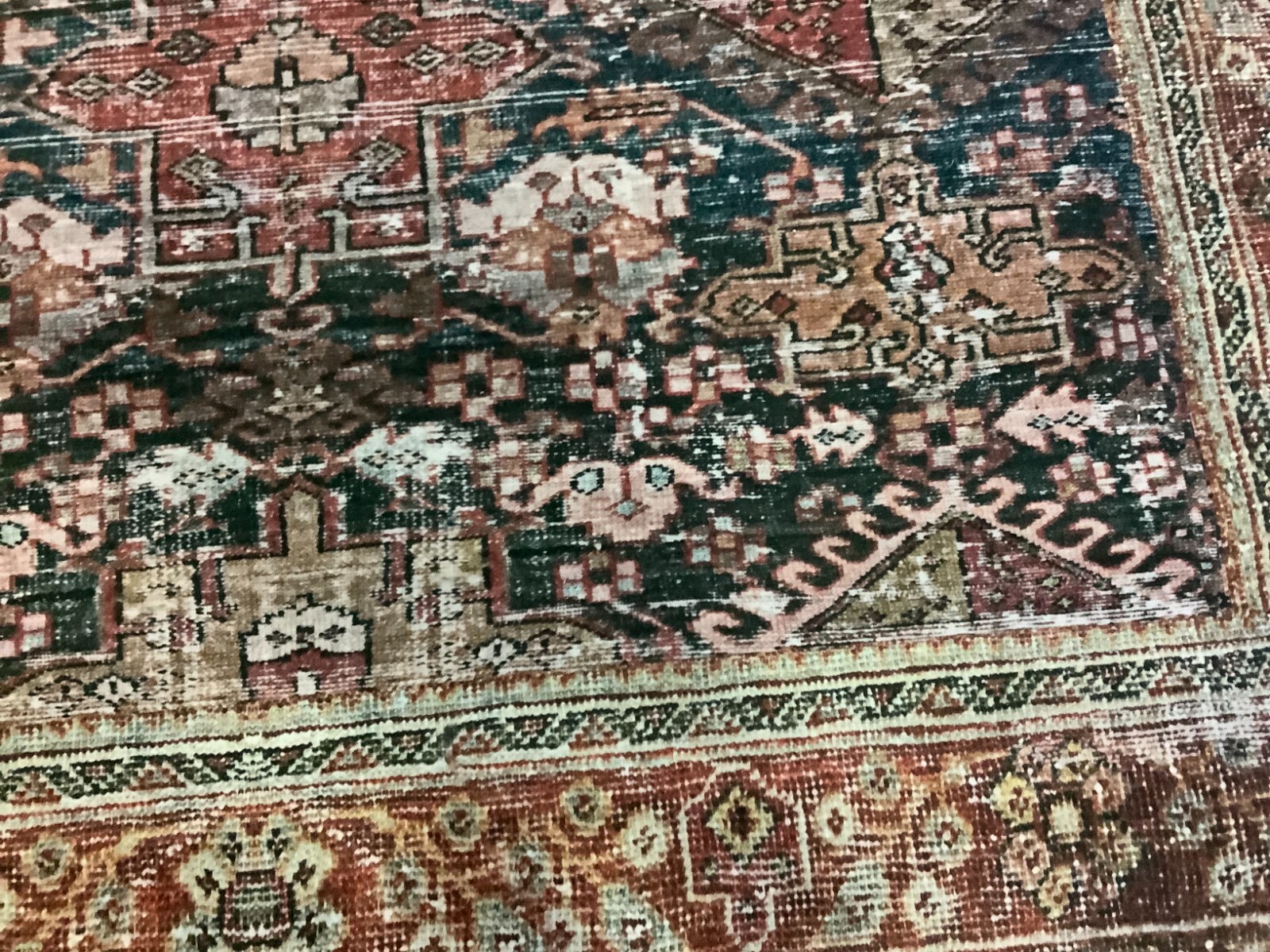 RUST / GREEN 6′-0″ x 6′-0″ Flaw in Rug, Reduced Price 1172671579 TSN114P-6SQ