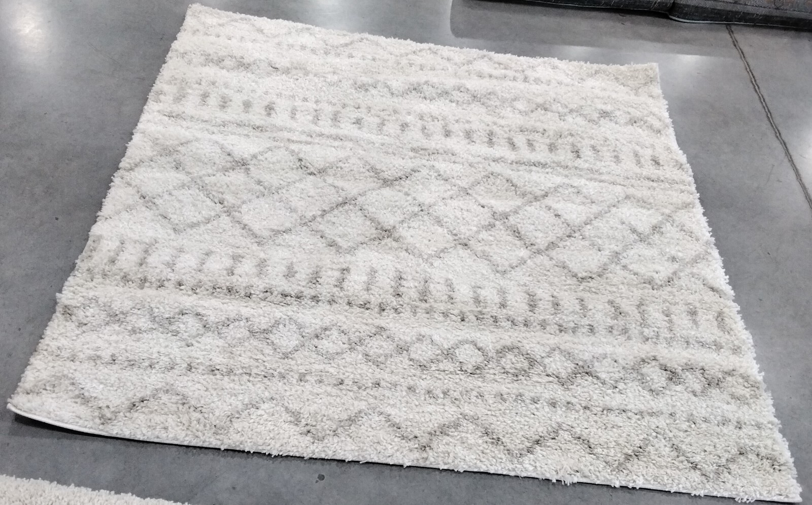 IVORY / BEIGE 5′-1″ X 5′-1″ Back Stain Rug, Reduced Price 1172747678 ASG741A-5SQ