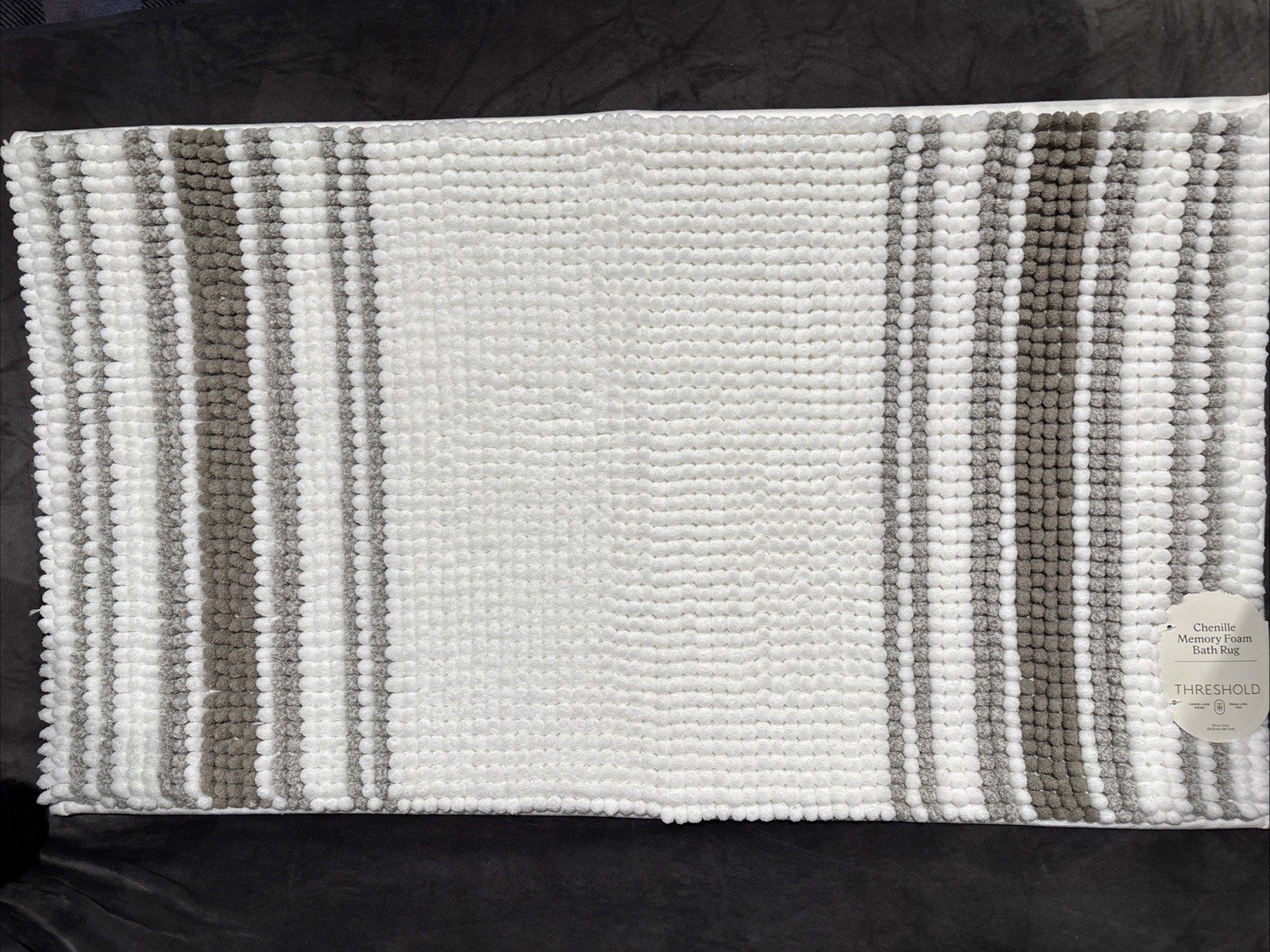 20″x34″ Chenille Memory Foam Bath Rug – Threshold Brand New With Tag