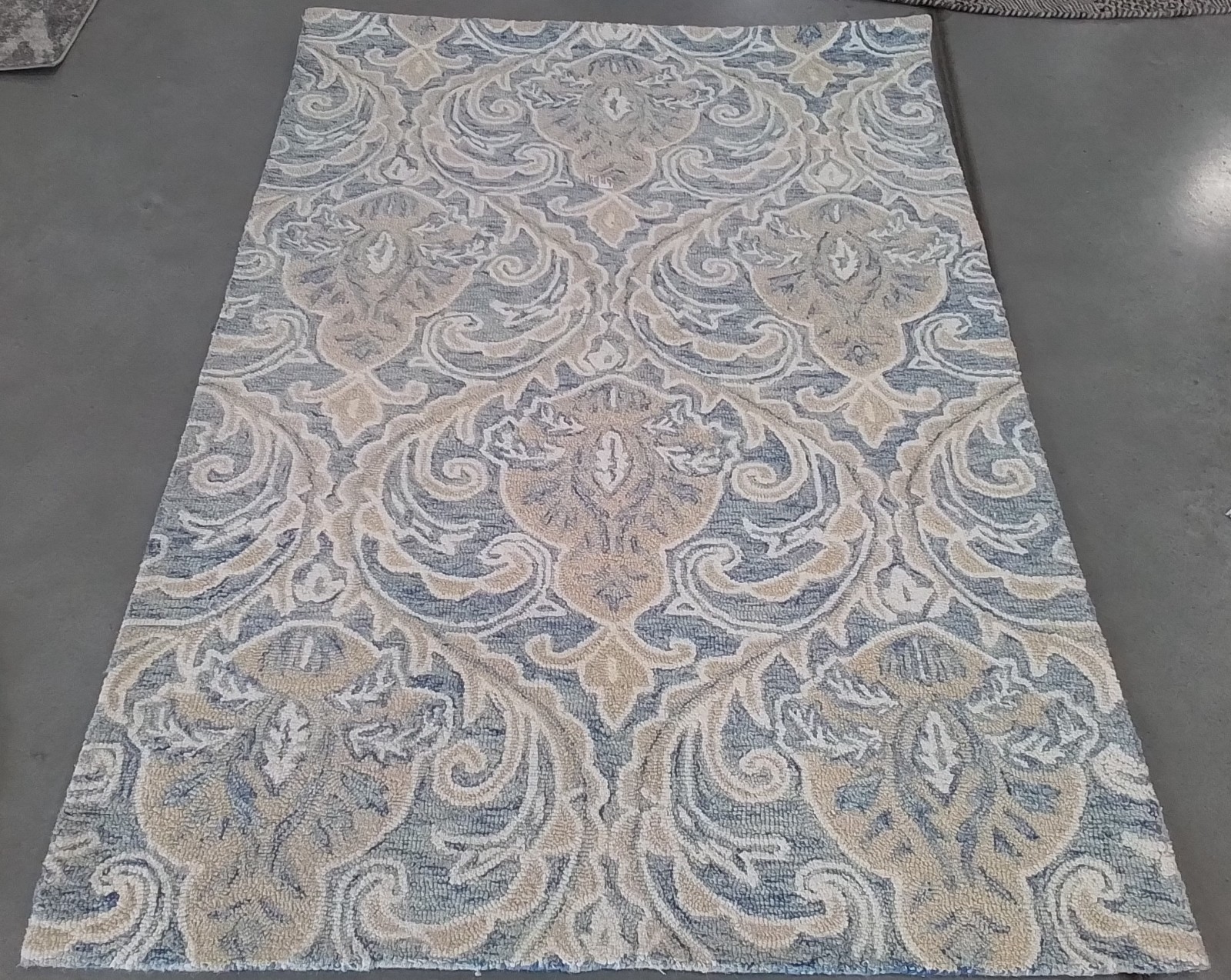 BLUE / IVORY 4′-0″ x 6′-0″ Back Stain Rug, Reduced Price 1172781243 MLP532M-4