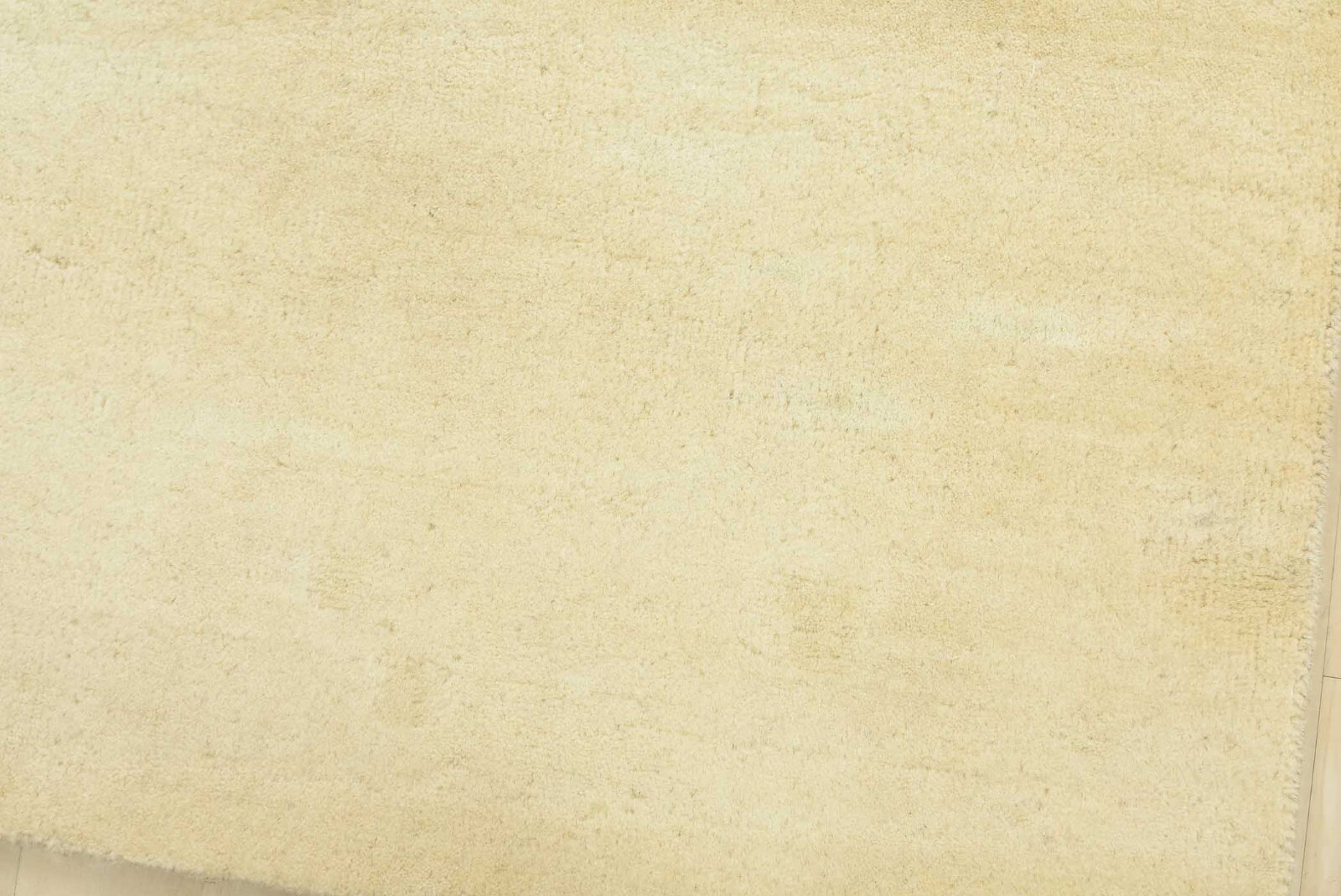 Solid Ivory Rug 6’1” x 9’1” Wool Contemporary Hand-Knotted Carpet