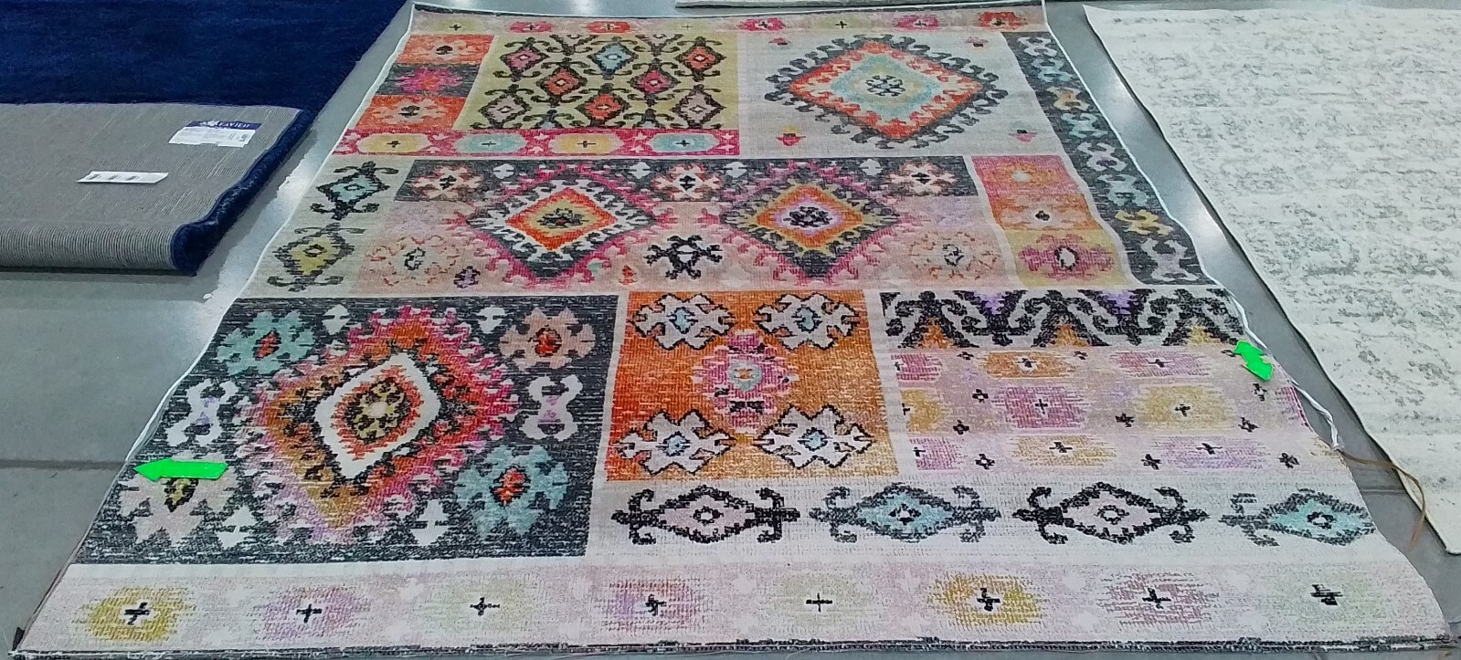 FUCHSIA 8′-0″ x 10′-0″ Damaged Binding Rug Reduced Price 1172772387 MTG221J-8