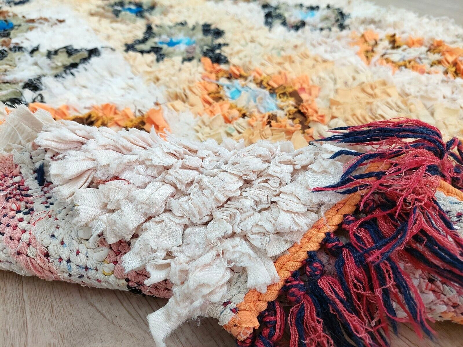 Moroccan Boujad Vintage Runner Rug White Beige Colorful Handmade Long Rug 2×8 ft