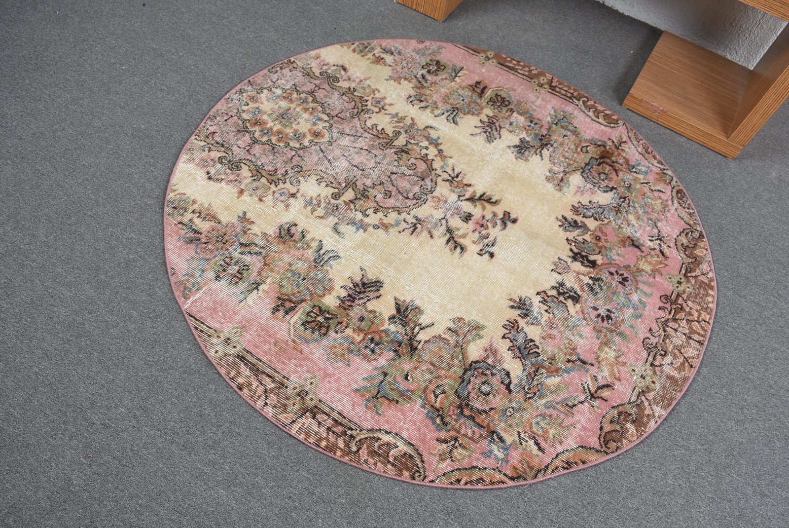Vintage Turkish Rug, 4,9×4,9 ft Round Rug, Pink Brown Oriental Rug